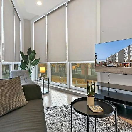 Nicely Decorated 1Br Apt With Laundry - Crosby 202