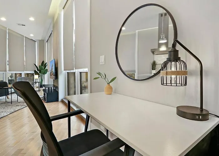 Nicely Decorated 1br W Laundry - Crosby 202 Chicago